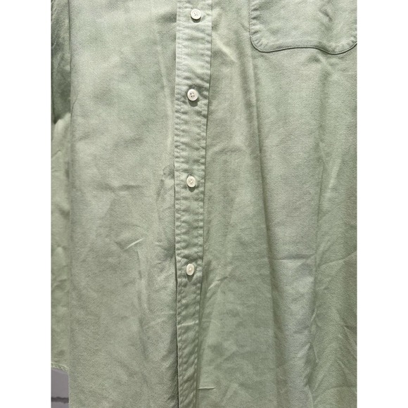 Eddie Bauer Green Khaki Button-Down Long Sleeve Size Large - Picture 2 of 7